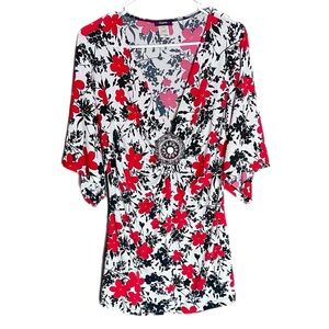 Cacama Women’s Short Sleeve Stretch Blouse Size Large